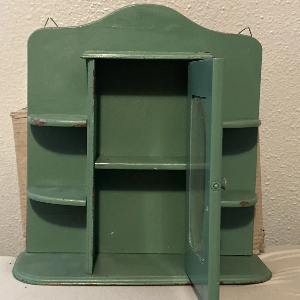 Vintage Wooden Curio Cabinet Display Shelf Glass Door Free-Standing/Wall Mount